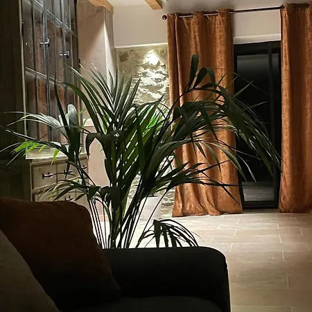 بيت للعطل Nuit Romantique , Rencontre Avec La Nature Riverenert